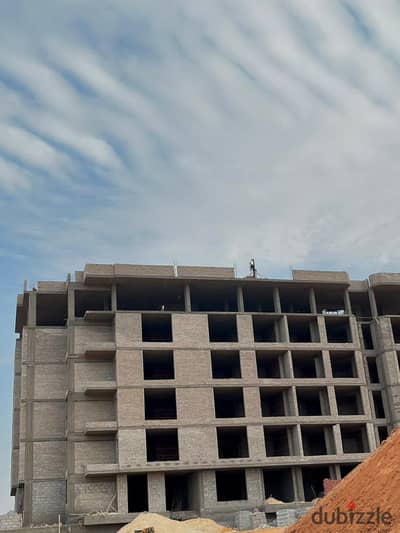 Ground-floor apartment with a garden… a once-in-a-lifetime opportunity at Rovan City!  Own your ideal apartment… at Rovan City