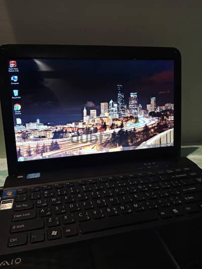 Sony vaio I3
