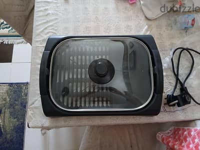 شوايه كهربائية بلاك اند ديكر 2200 وات