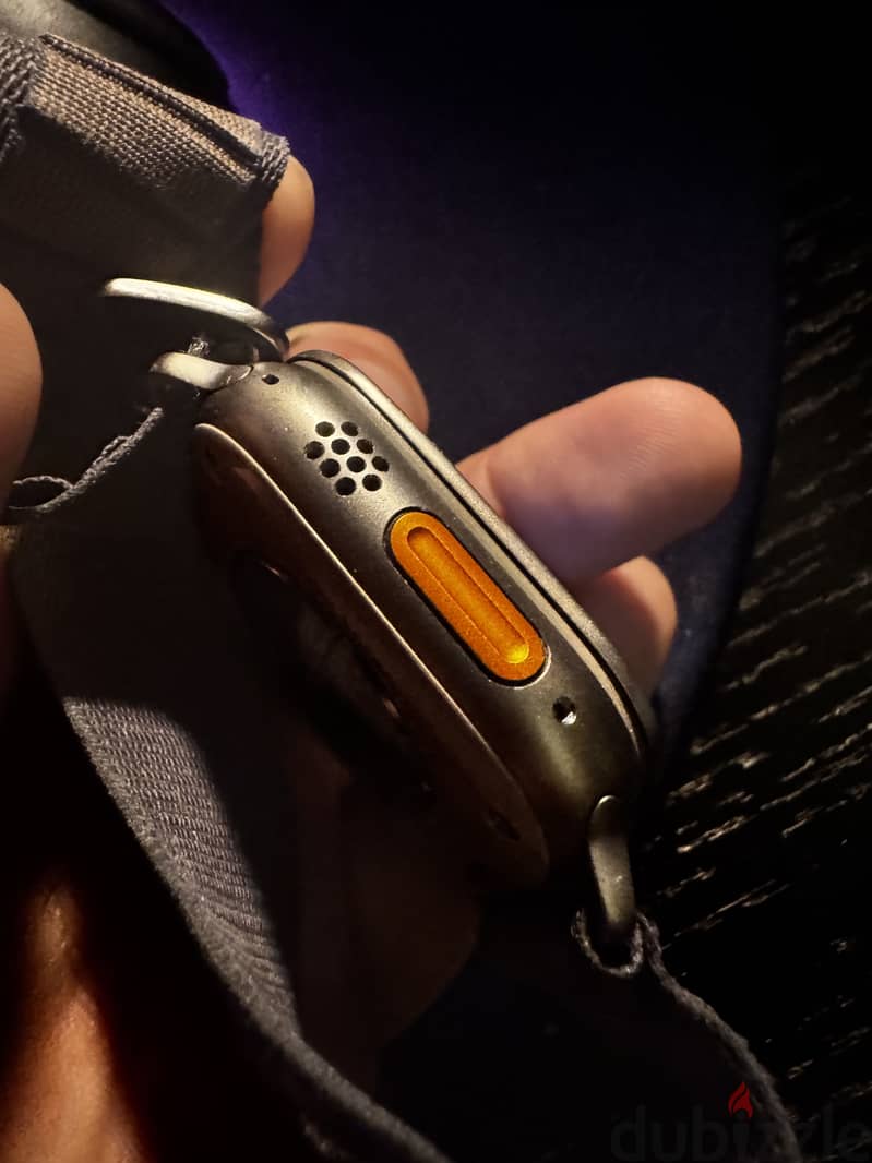 Apple Watch Ultra 2 | 49mm Titanium | GPS + LTE | Trail Loop 3