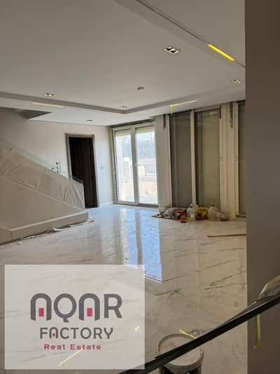 للبيع – آخر شقة مميزة في المرحلة الجديدة بكمباوند إيكون (قلب التجمع الخامس – الجولدن سكوير)