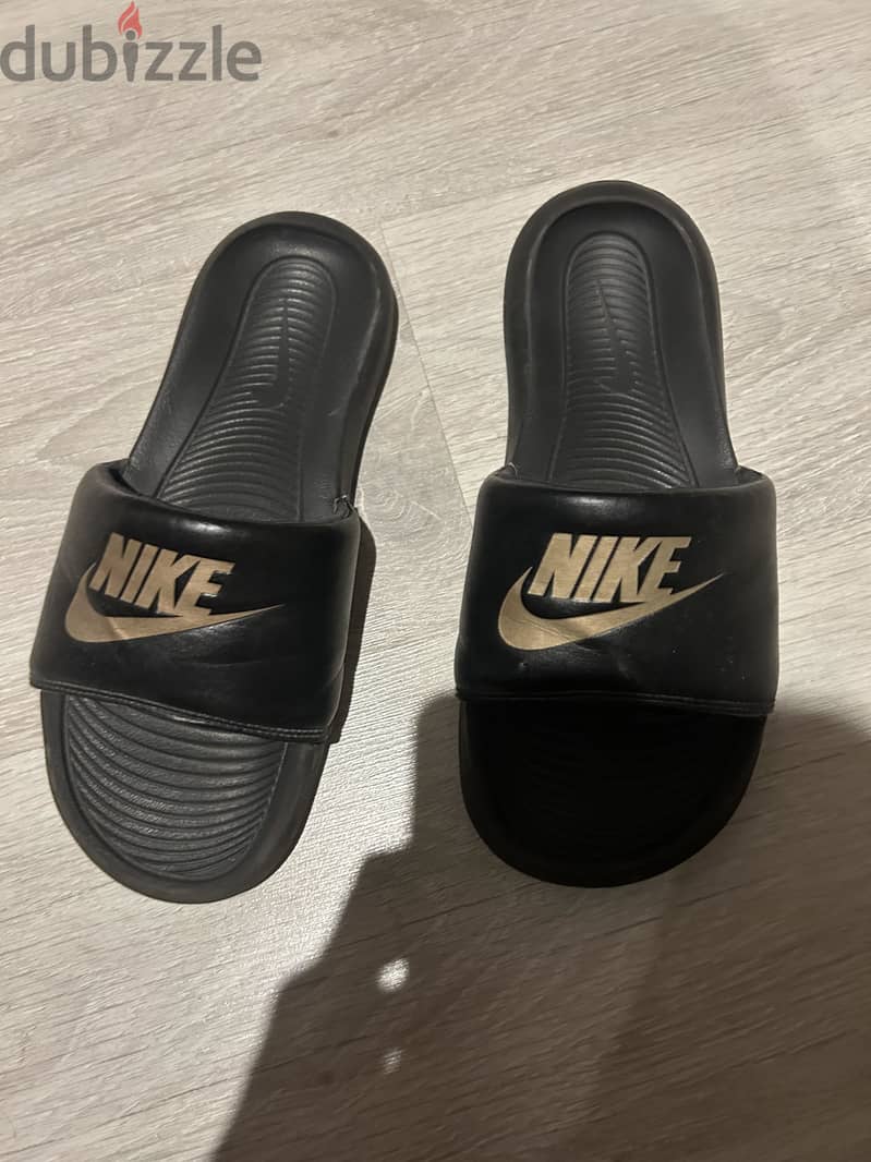 Nike Slides – Used – Original 2