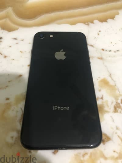 iPhone 8 نموذج M