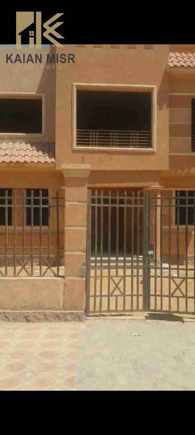 تاون هاوس لقطة بمساحة أرض ٣٥٠م إستلام فوري فكمبوند حسن علام دابل فيو بحري صريح