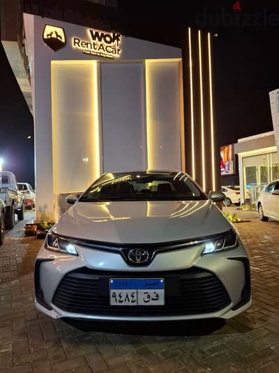 تويوتا كورولا ٢٠٢٠ للايجار بسائق او بدون - Toyota Corolla 2020