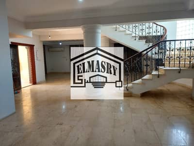 فيلا للبيع Stand Alone لقطه في أميز موقع بالرحاب 1 التجمع الأول El-Rehab City new cairo   نموذج E استاند الون