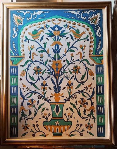لوحة زخارف باطار ذهبي