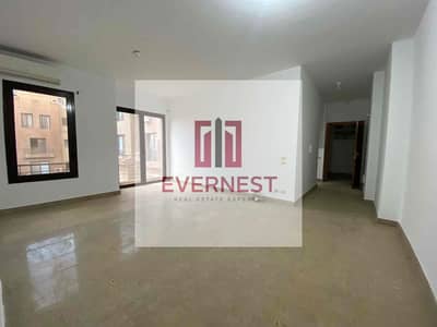 شقة مميزة للإيجار داخل كمبوند Casa مرحلة أولى بموقع راقي وقريب من جميع الخدمات
