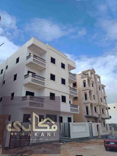 شقه ١٤٠م بفيو جاردن و تانى نمره من الحزام الاخضر-على بعد خطوتين لهايبر وان