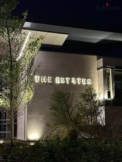 تاون هاوس ميديل للبيع في  The Estates sodic
