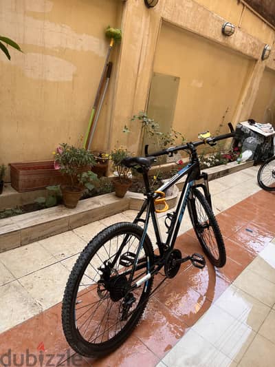 عجله trinx m136 حاله ممتازه استعمال خفيف