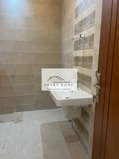 A distinctive apartment for rent, 230m², in Al Khamael Compound, Sheikh Zayed