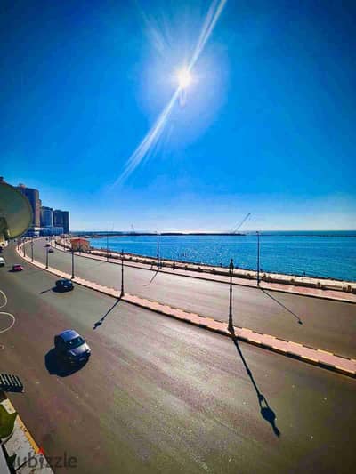 بحر مباشر ايجار يومي ٣ غرف كافيه العزيزيه ميامي
