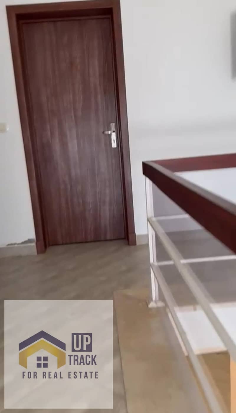 4 BR Duplex in Amwaj, photo 12 of 13