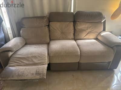 كنبة كهربة من homecenter مستعمله