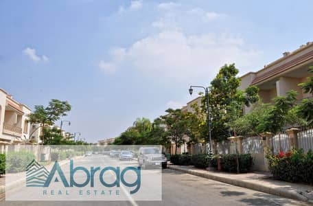 For sale twin house 380 m finished in Greens Compound Sheikh Zayed Dorr