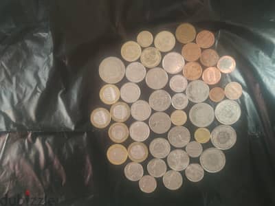 مجموعه عملات معدنيه أوروبية للبيع بتواريخ مختلفة
