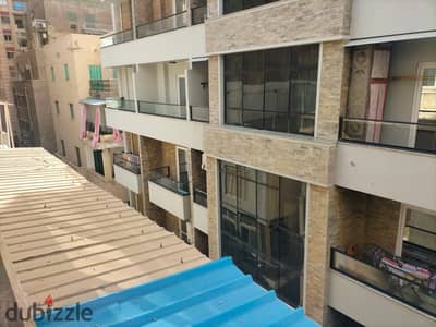 Office for rent 175m in Janaklis, second number from the tram