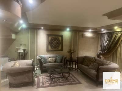 توين هاوس للبيع بموقع مميز كورنر بحري بكمبوند زايد 2000 مدينة الشيخ زايد Twin house for sale at Zayed 2000 compound