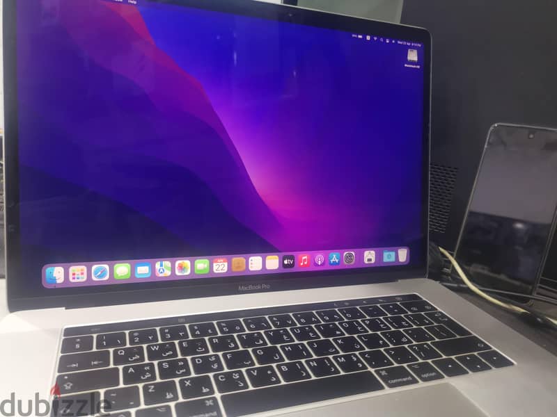 Macbook Pro (15-inch, 2017) 1
