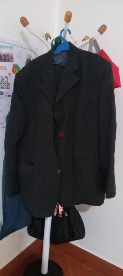 suits