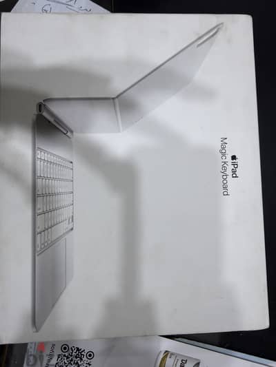 ipad pro m4 13" keybord