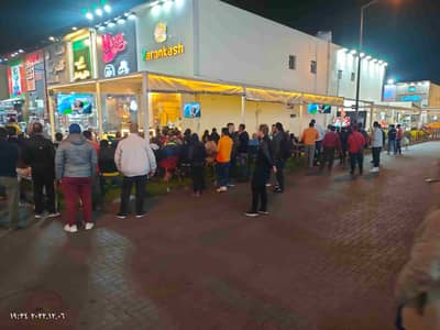 For sale in Al-Rehab, a shop in the old market next to Ibn Al-Sham and Al-Hatti with a premium rental return and the possibility of receiving the shop