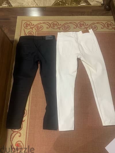 2 slim fit jeans size 31 & 32  fits Size 30