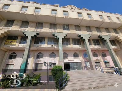 محل قريب من نادي الرواد ومدرسة المستقبل التجريبية للغات