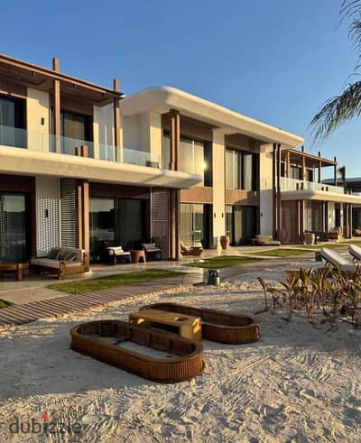 Townhouse fully finished with ACs, directly overlooking a sea view, for sale in Zoya Ghazala Bay, North Coast