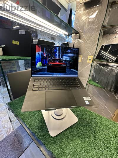 Dell precision 5550 تاتش اسكرين 4k