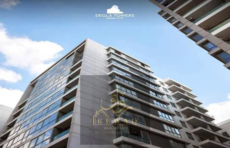 For sale, a unique apartment with finishing like marble, two bedrooms, and 2 bathrooms