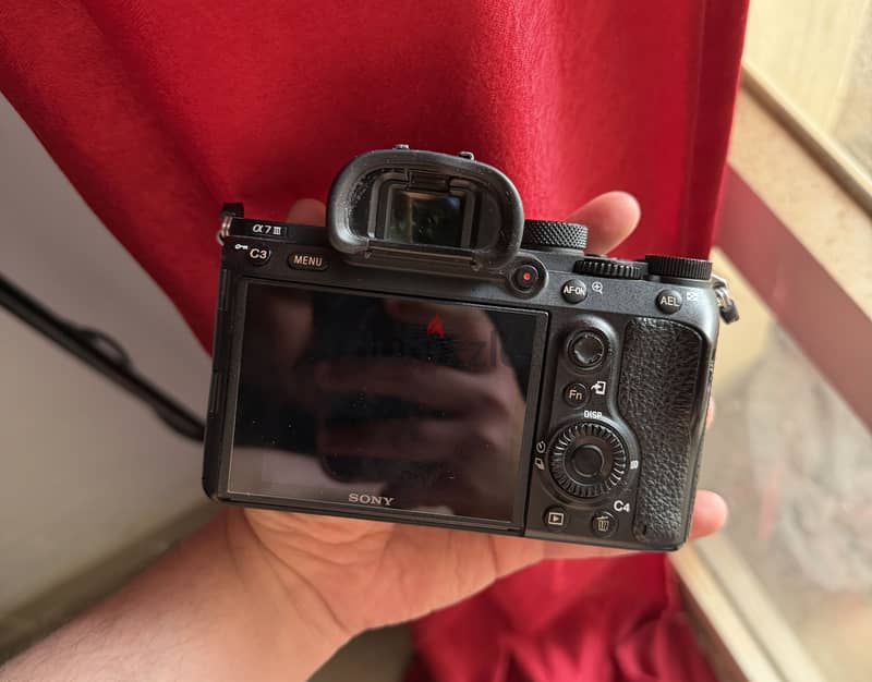 Sony a7iii - 150k+ shutter 4