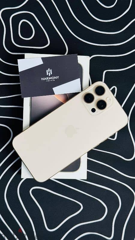 iPhone 16 pro max 5