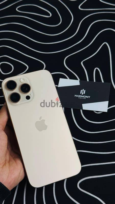 iPhone 16 pro max 8