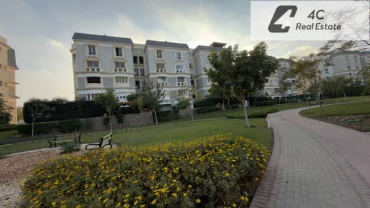 Apartment 275m 4 bedrooms prime location open view landscape in Mountain View Hyde Park Fifth Settlement New Cairo