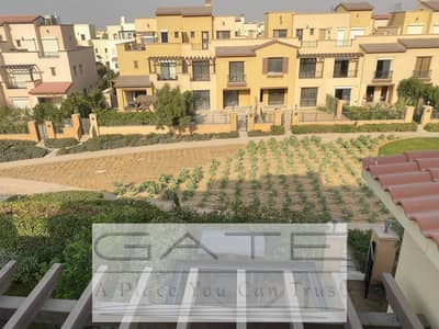 للبيع تاون هاوس 280م في كمبوند ميفيدا التجمع الخامس اعمار مصر | فيو لاندسكيب متشطب بالتكييفات وجاهز للسكن