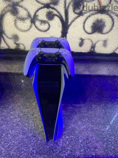Playstation 5 بلايستيشن ٥ مهكر