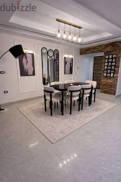 Apartment for Sale in New Cairo شقه للبيع بالتجمع الخامس - حي القضاه