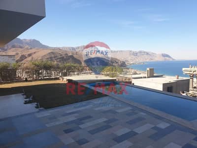 Lowest Down Payment -Chalet Resale 3 bedrooms