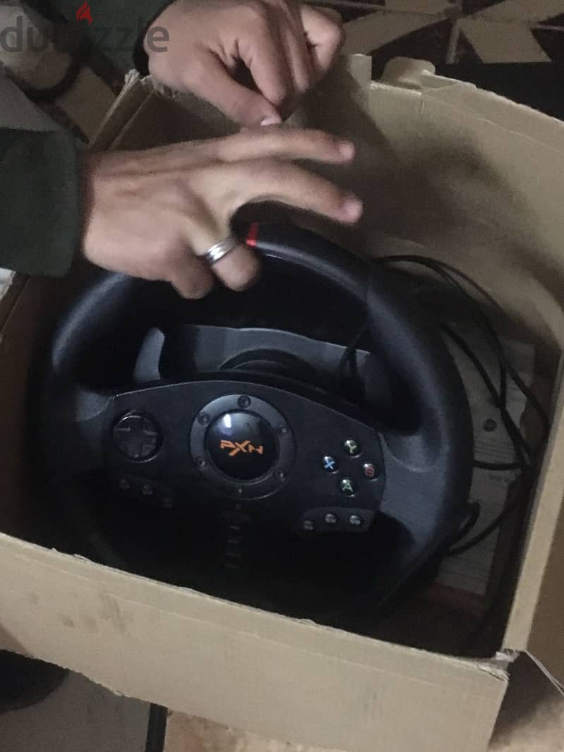 STEERING WHEEL pxn v 900 2