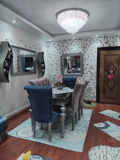 dining table for sale