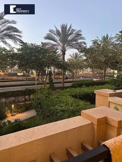 توين هاوس فيلا للبيع في كمباوند اب تاون كايرو من اعمار بتشطيبات خاصه وفيو مفتوح