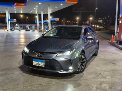 تويوتا كورولا ٢٠٢٥ بسائق او بدون - Toyota Corolla 2025 For Rent