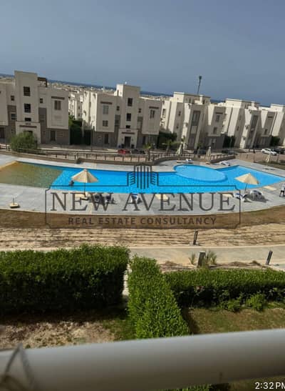بنتهاوس في أمواج بالساحل الشمالي بحري Amwaj North Coast إطلالة على البحر وحمام السباحة مفروش بالكامل بالتكييفات وجاهز للسكن