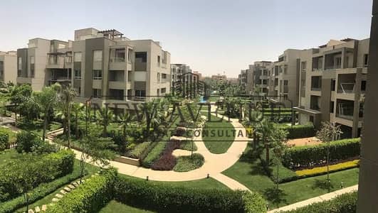 Apartment fully finished and furnished very prime location direct on lake in Park View New Cairo
