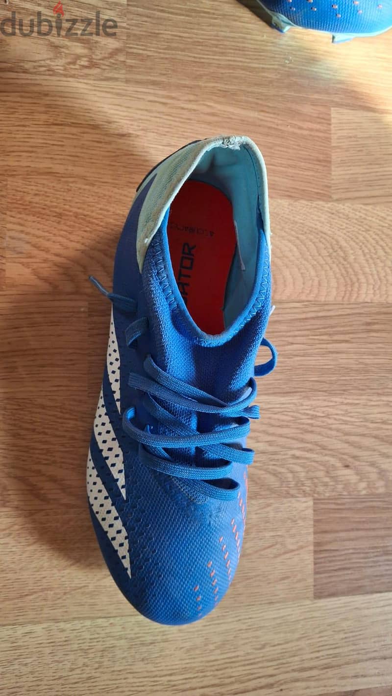 Adidas predator accuracy 3 2