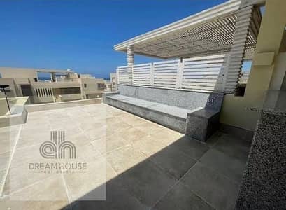 شاليه سينيور علوي للإيجار في هاسيندا وايت – فيو بحر مباشر