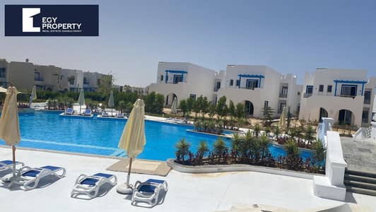 شاليه متشطب بالكامل للبيع في ماونتن فيو، رأس الحكمة - الساحل الشمالي , جاهز للسكن