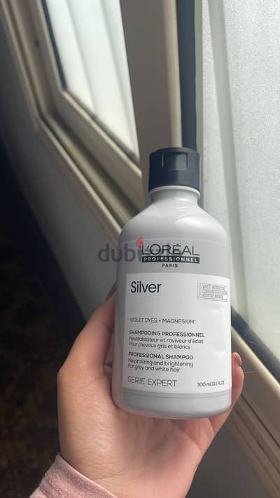 Silver shampoo for dyed hair